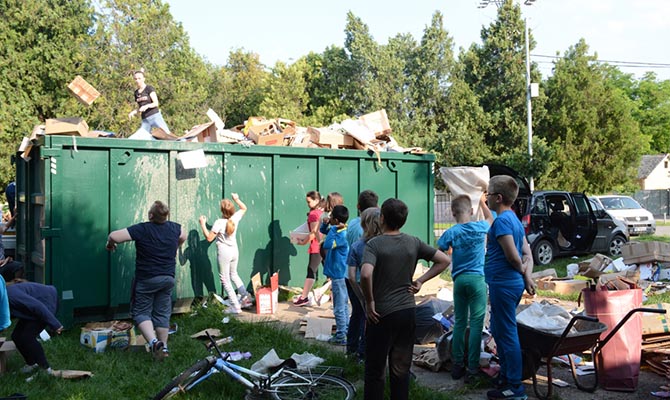 12,5 tonna papír gyűlt össze